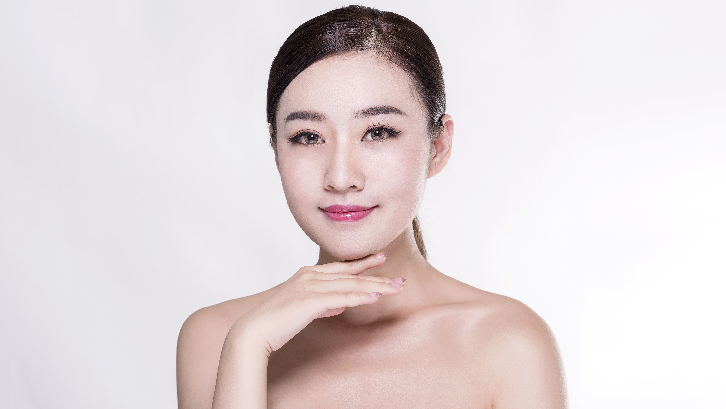 美容护肤行业科普文章：美白祛斑面膜水感肌